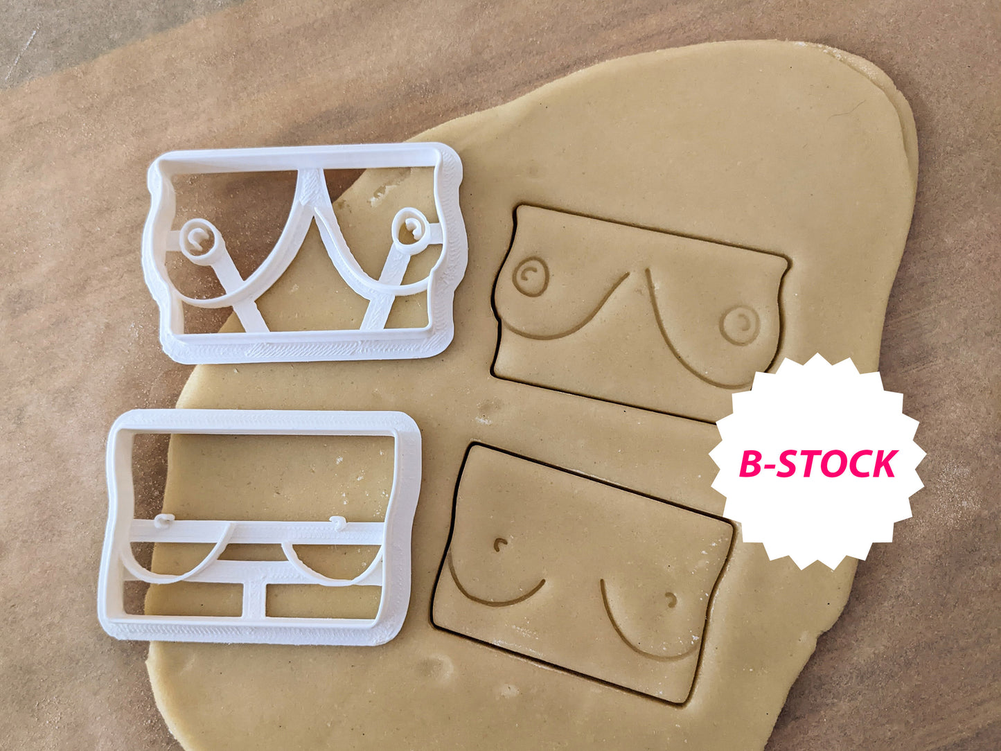 Breast Shaped Cookie Cutters from Germany - 8 Shapes - Biscuit Mold - Fondant Dough - Feminist Cookies - Europe - 3D Printed Cutters