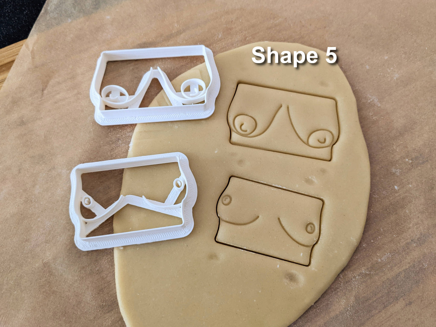 Breast Shaped Cookie Cutters from Germany - 8 Shapes - Biscuit Mold - Fondant Dough - Feminist Cookies - Europe - 3D Printed Cutters