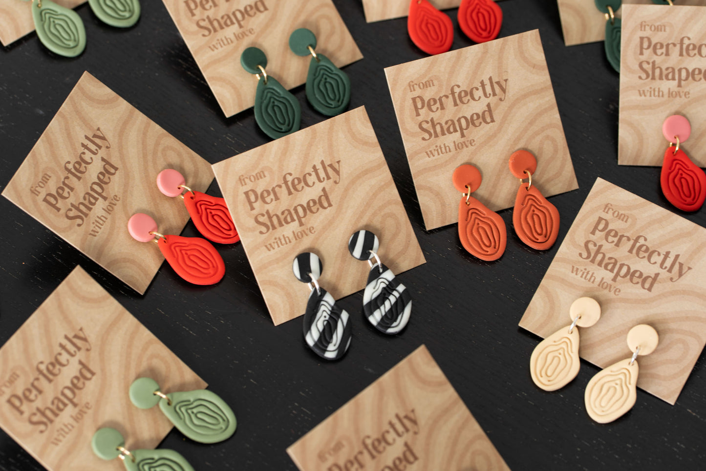 Vulva Earrings | Set | Unique | Coral Red | Polymer Clay | Handmade | From Europe